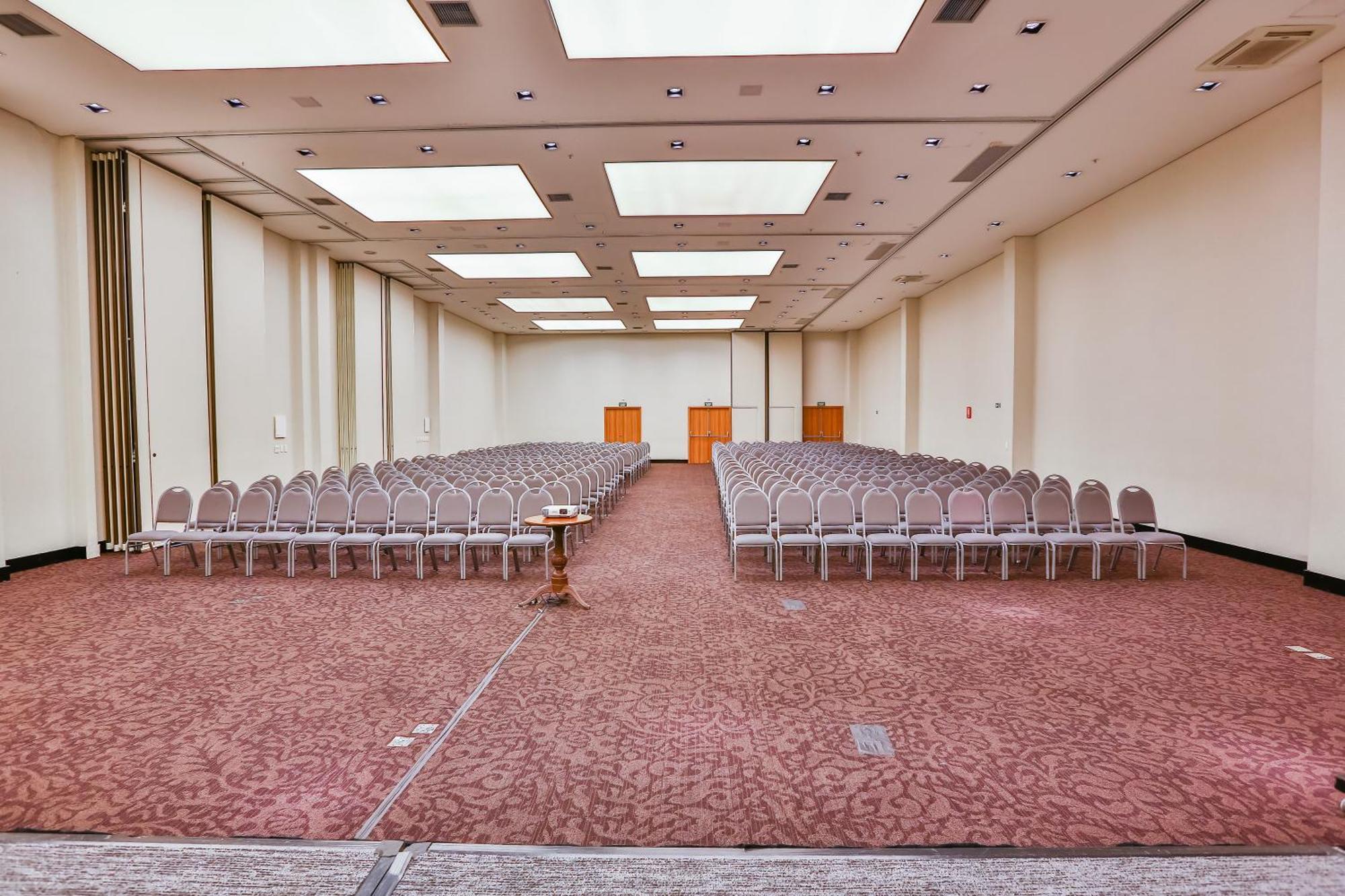 Oft Alfre - 4* Goiânia